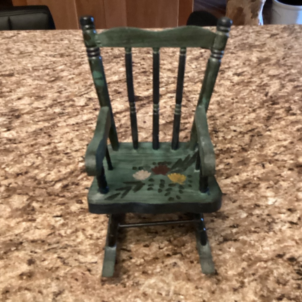 Toy chair for doll or bears